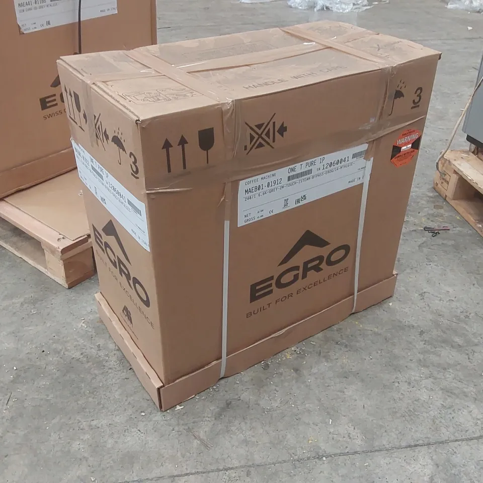 BOXED EGRO ONE TOUCH PURE COMMERCIAL COFFEE MACHINE
