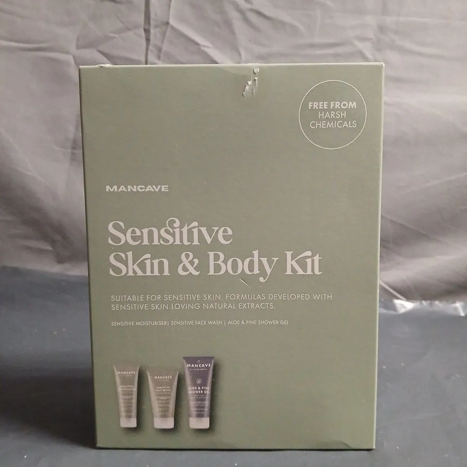 MANCAVE SENSITIVE SKIN & BODY KIT 