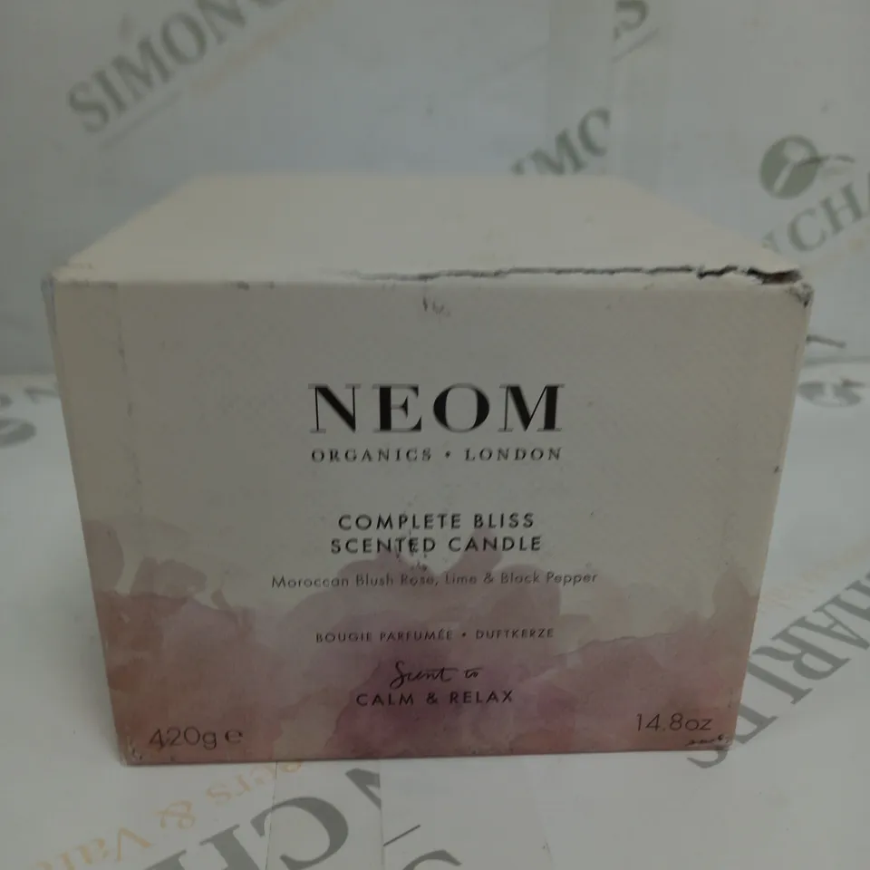 NEOM LONDON SCENTED CANDLE 