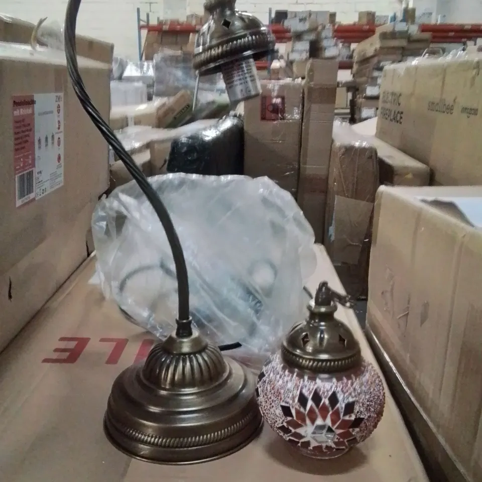 BOXED KARLIE METAL LIGHTING LAMP 
