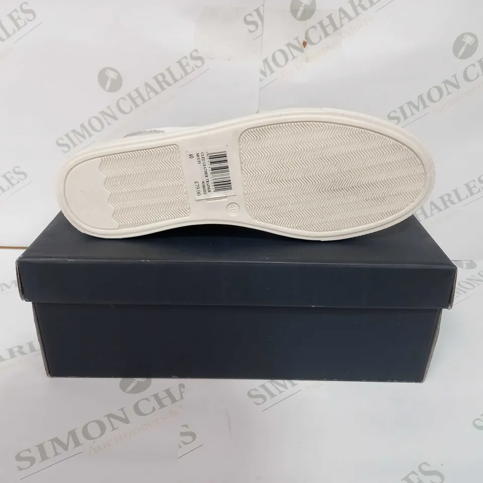 CREW CLOTHING COMPANY CLEO LEATHER TRAINER - EU 40