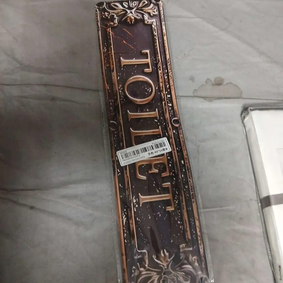 BOX OF ASSORTED HOUSEHOLD ITEMS INCLUDING TOILET SIGN , LUXURY CHRISTMAS CARDS AND HOTEL SUPER KING PILLOW CASE