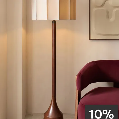 WOODEN FLOOR LAMP WITH SCULPT SHADE - RUBBER WOOD