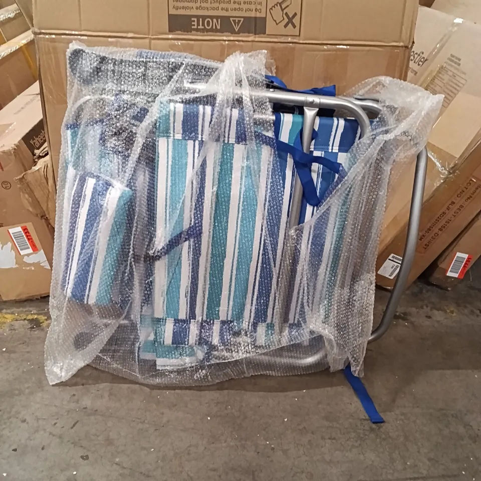 BOXED BEACH CHAIR (1 BOX)