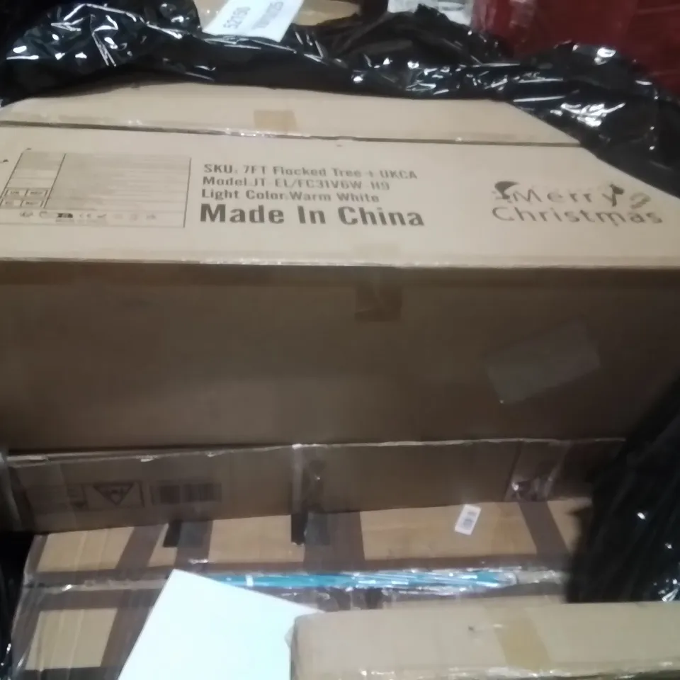 PALLET OF ASSORTED HOUSEHOLD GOODS AND PRODUCTS TO INCLUDE;CHRISTMAS TREE,LADDER