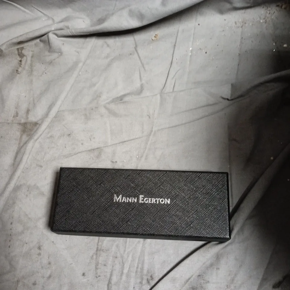 MANN EGERTON PEN IN GIFT BOX 