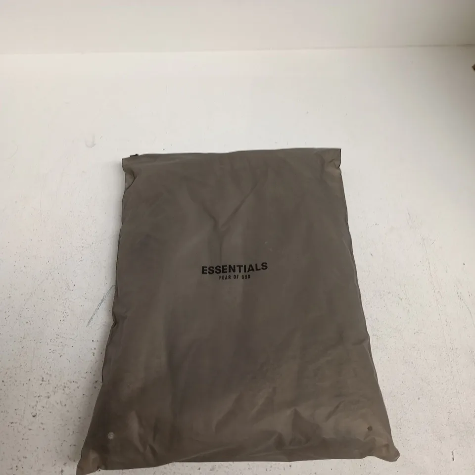 ESSENTIALS FEAR OF GOD SWEATPANTS – GREY – SIZE M