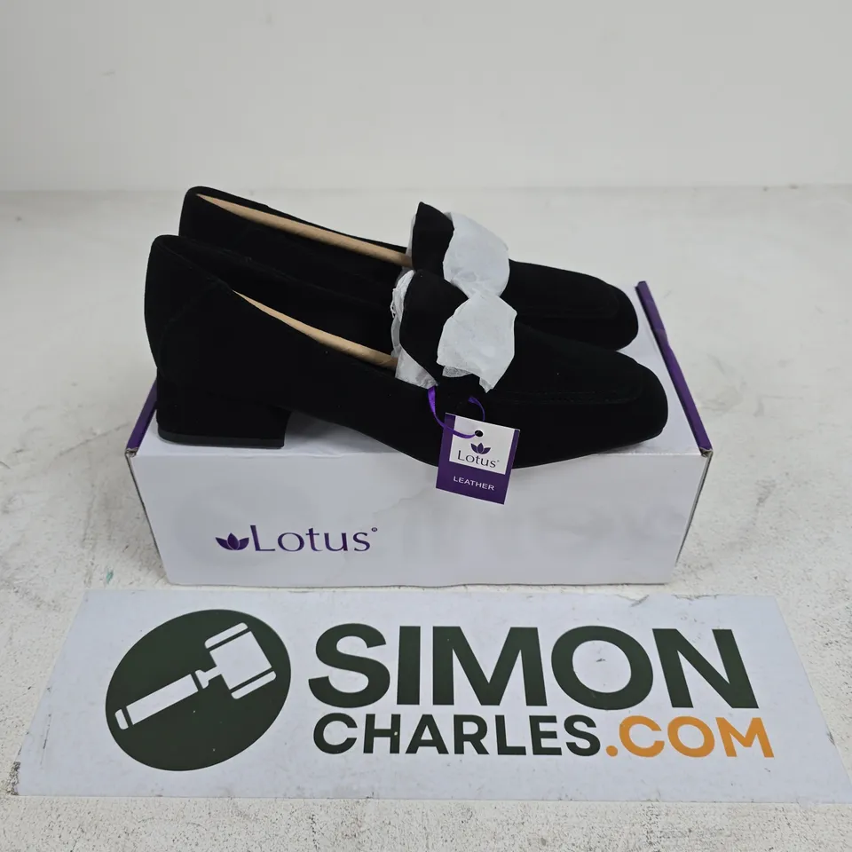 BOXED PAIR OF LOTUS AVA BLACK SUEDE SHOES - UK 5