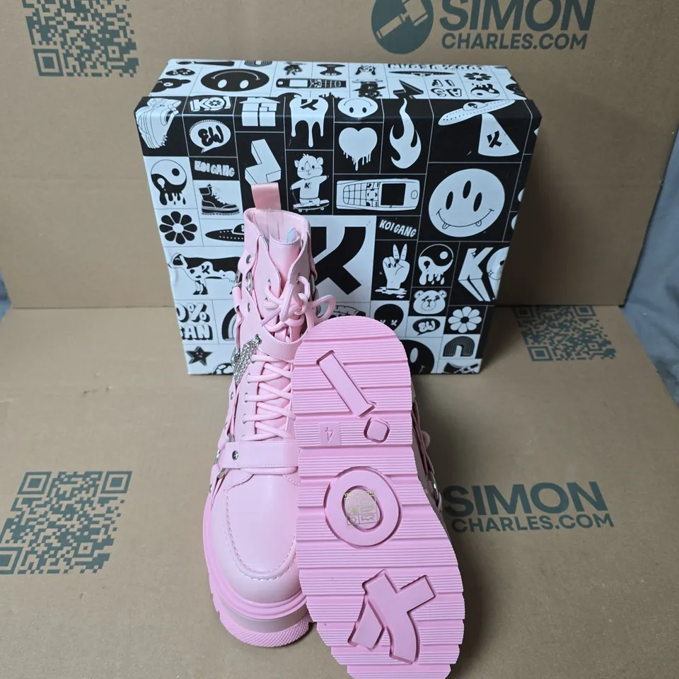 BOXED KOI YAMI PASTEL PINK PLATFORM BOOTS SIZE UK 4 