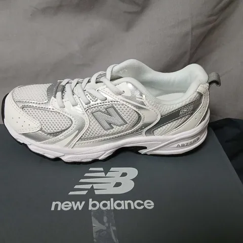 NEW BALANCE PZ530AD RUNNING SHOES – WHITE/GRAY SIZE 1