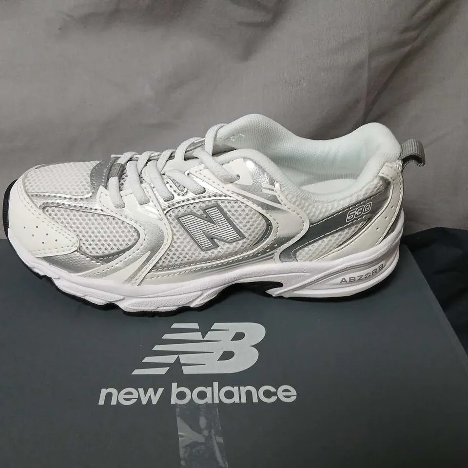 NEW BALANCE PZ530AD RUNNING SHOES – WHITE/GRAY SIZE 1