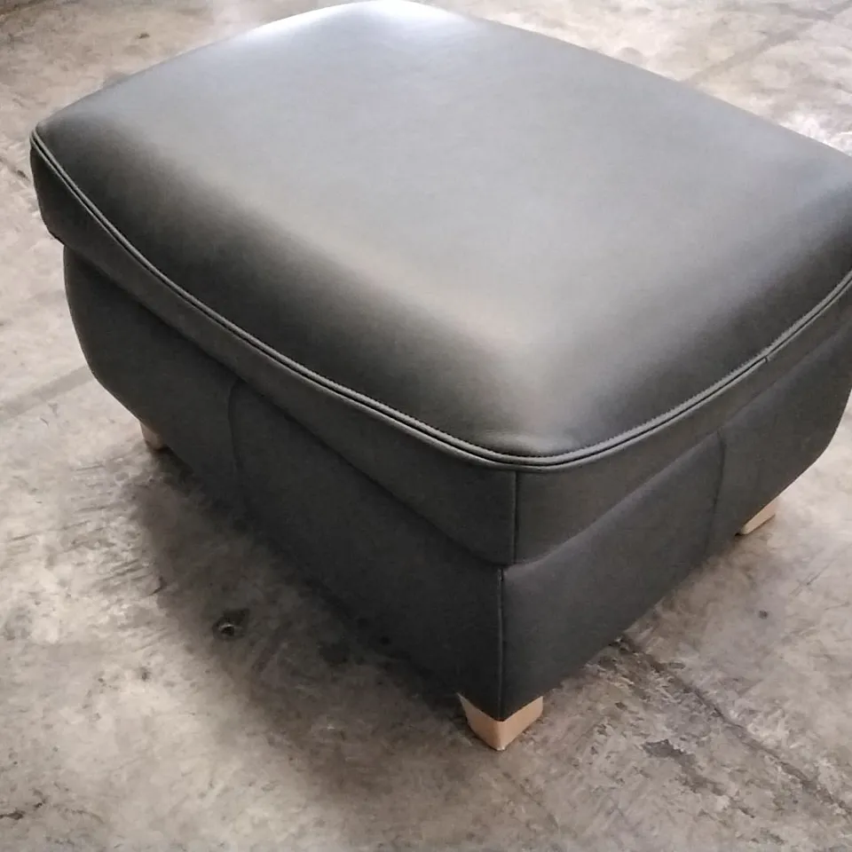 QUALITY BRITISH DESIGNED & MANUFACTURED G PLAN JACKSON STORAGE FOOTSTOOL CAMBRIDGE PETROL BLUE LEATHER