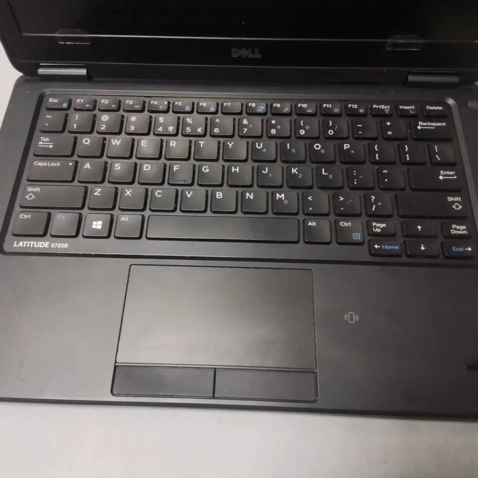 UNBOXED DELL LATITUDE E7250 LAPTOP