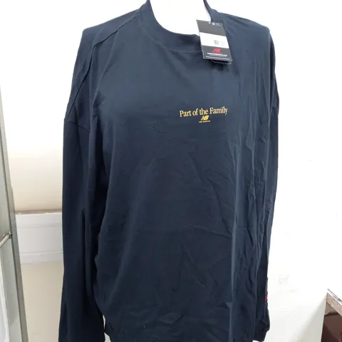 NEW BALANCE PART OF THE FAMILY OVERSIZED TEE IN BLACK - LARGE