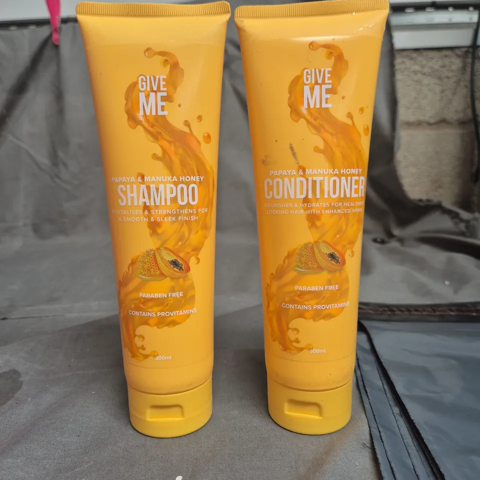 GIVE ME PAPAYA AND MANUKA HONEY SHAMPOO AND CONDITIONER 300ML