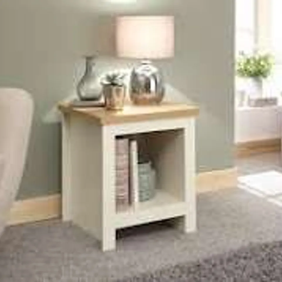 BOXED GFW LANCASTER CREAM SIDE TABLE (1 BOX)