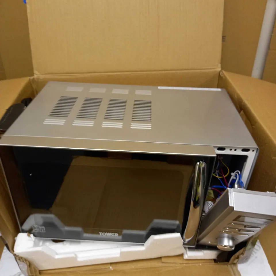TOWER 800W DIGITAL MICROWAVE 