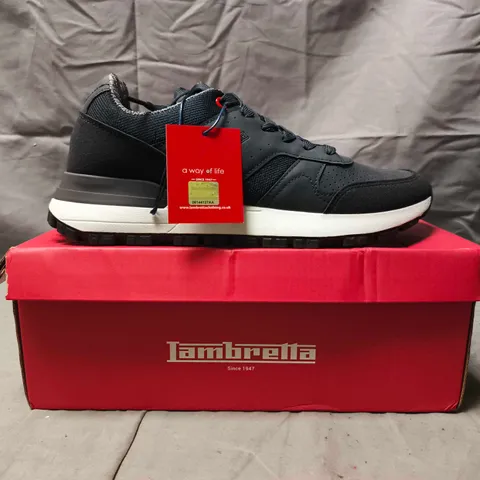 BOXED PAIR OF JAMBRELLA TRAINERS IN CHARCOAL SIZE UK 9