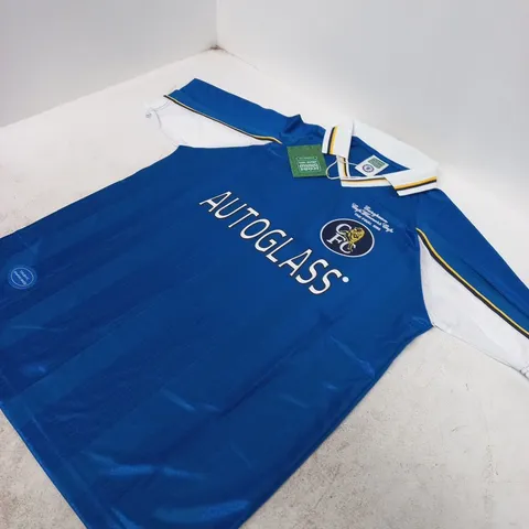 CHELSEA FC EUROPEAN CUP WINNERS CUP FINAL 1998 REPLICA FOOTBALL SHIRT (SCORE DRAW OFFICIAL RETRO)