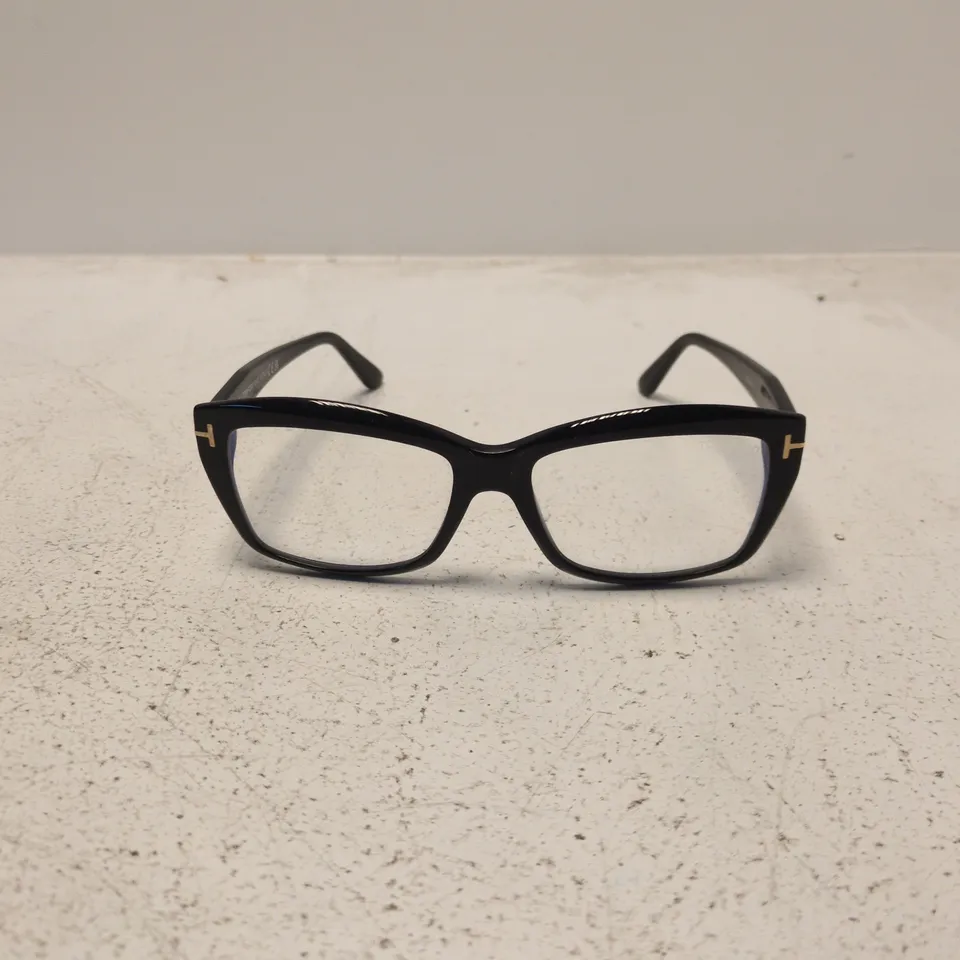 TOM FORD EYEGLASSES – BLACK RECTANGULAR FRAMES – MADE IN ITALY