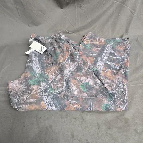 BDG WIDE LEG JOGGERS IN TREE GREEN SIZE L