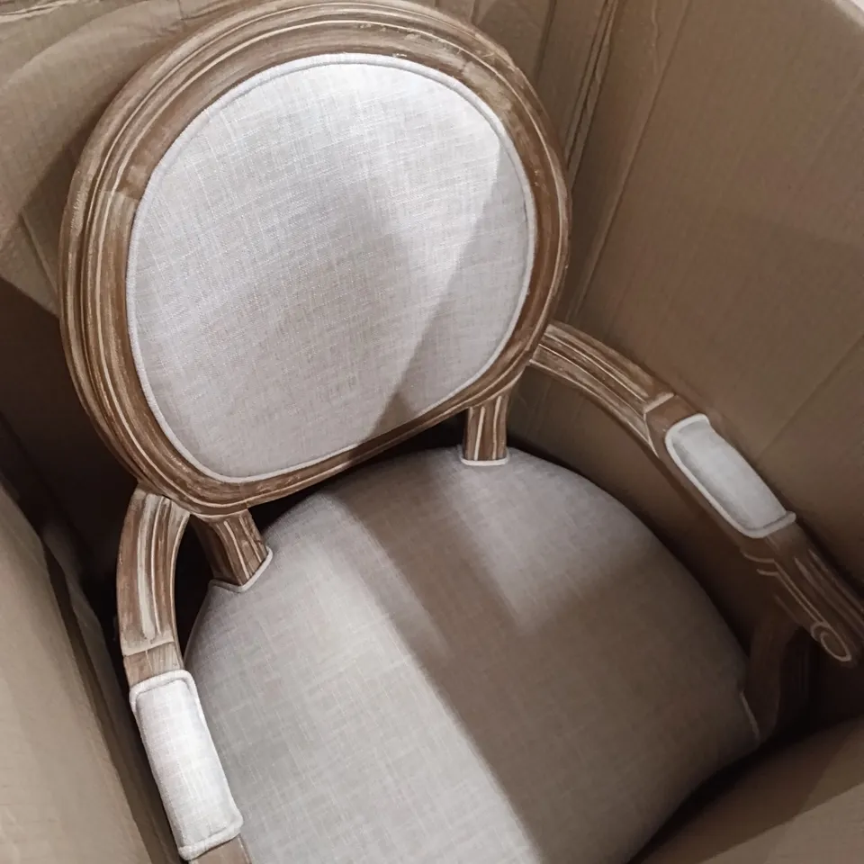 BOXED WOODED / LUXE FABRIC CHAIR - VINTAGE OAK / CREAM