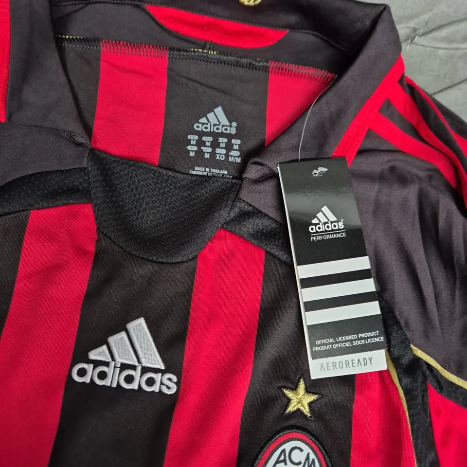 AC MILAN FOOTBALL SHIRT (KAKÁ #22) – ADIDAS AEROREADY, LONG SLEEVE, BLACK & RED STRIPES - UK MEDIUM