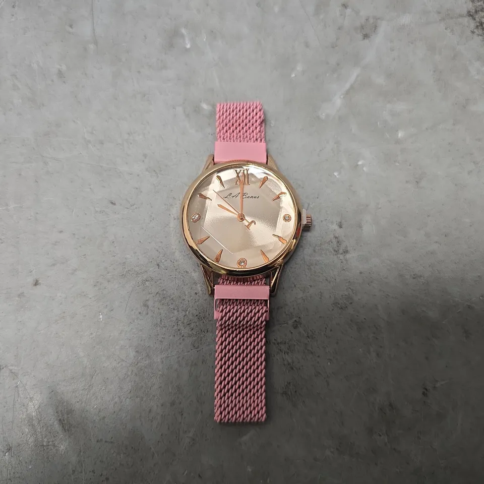 LADIES LA BANUS WATCH – 12 HOUR CLOCK - METAL STRAP WITH MAGNETIC CLASP
