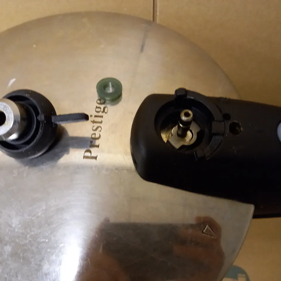 PRESTIGE SMART PLUS PRESSURE COOKER