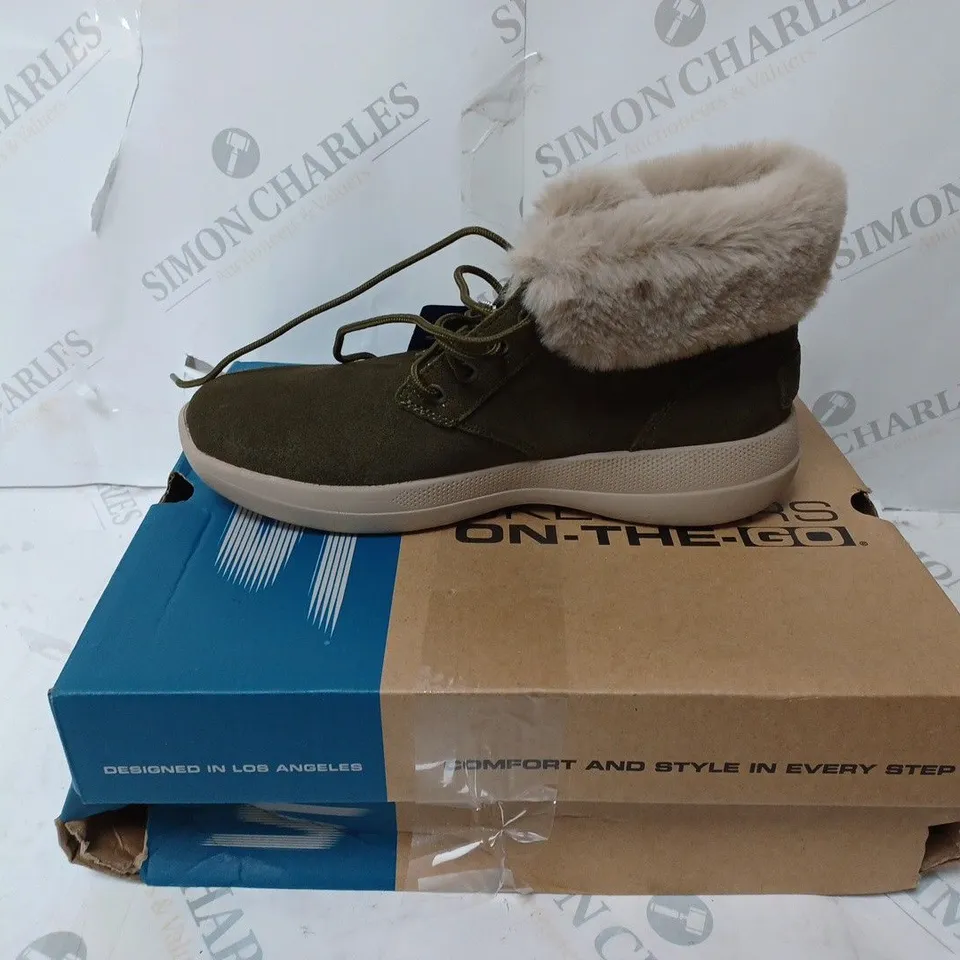 BOXED SKECHERS GO WALK STABILITY SUEDE BOOTS, OLIVE - SIZE 3