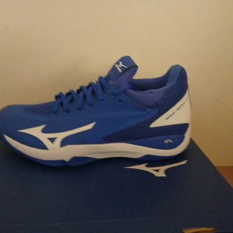 MIZUNO WAVE IMPULSE CC TENNIS SHOES β UK 6 (US 8.5) β BLUE