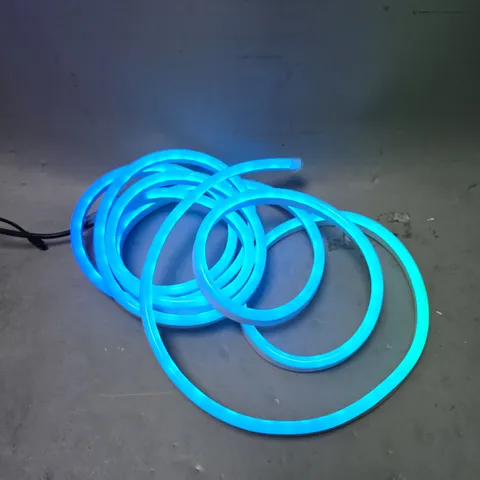 UNBRANDED THICK PLASTIC LED STRIP RGB LIGHTS - LENGTH UNSPECIFIED