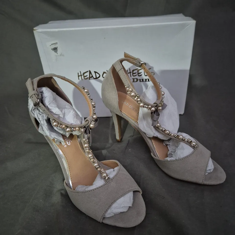 BOXED PAIR OF DUNE HEELS PEARL T-BAR SANDAL UK 5