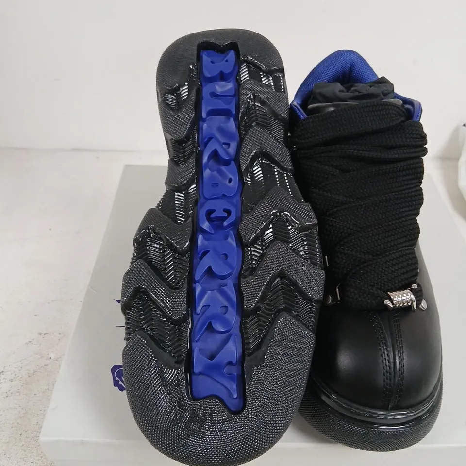 BURBERRY TREK BOOT – BLACK LEATHER HIKING BOOT, UK 10 (EU 45)