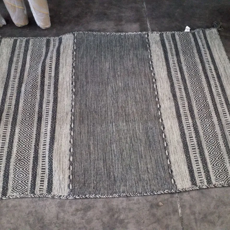 BRAND NEW PACO HOME KILIM 217 RUG IN GREY - 120×170CM