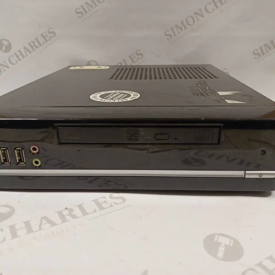 MICROSOFT XP PC - UNKNOWN MODEL (HAS DVD DRIVE)