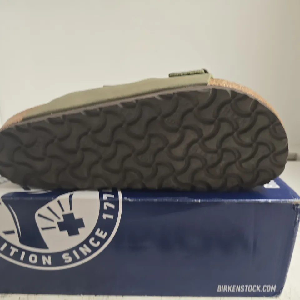 BOXED PAIR OF BIRKENSTOCK ARIZONA SANDALS – OLIVE GREEN LEATHER, UK 6