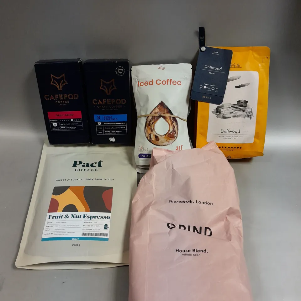 APPROXIMATELY 6 ASSORTED COFFEE PRODUCTS TO INCLUDE GRIND, CAFEPOD, PACT COFFEE ETC