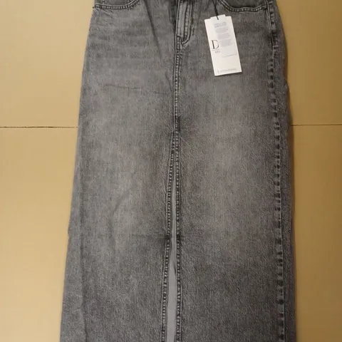 STRADIVARIUS MAXI SPLIT SKIRT - SIZE 10