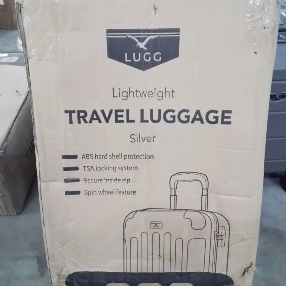 BOXED LUGG LIGHTWEIGHT TRAVEL SUITCASE 