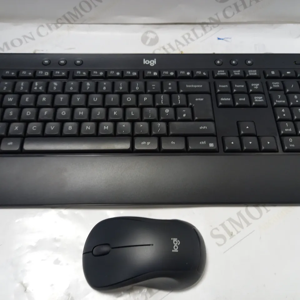 LOGITECH MK540 WIRELESS KEYBOARD