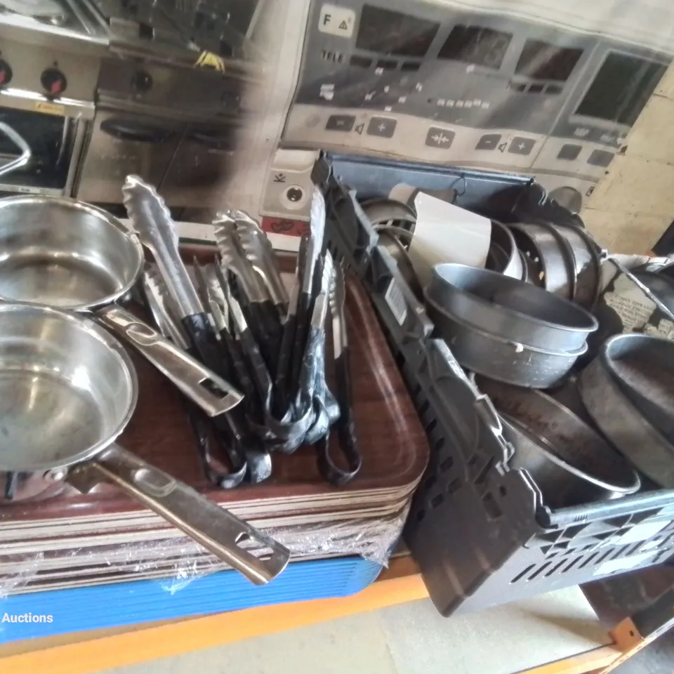 SELECTION OF COMMERCIAL BAKING EQUIPMENT AND UTENSILS, CAKE TINS, POTS AND PANS ETC.