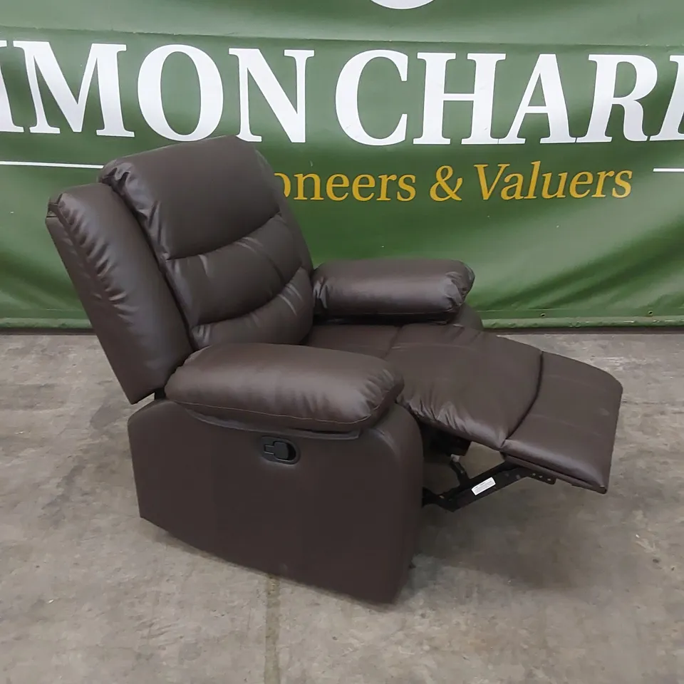 QUALITY DESIGNER FAUX LEATHER MANUAL RECLINER ARMCHAIR - BROWN