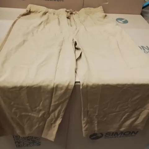 BOXED BRAND NEW APPROXIMATELY 17 JD WILLIAMS UTILITY WIDE LEG TROUSERS MUSHROOM SIZE 26