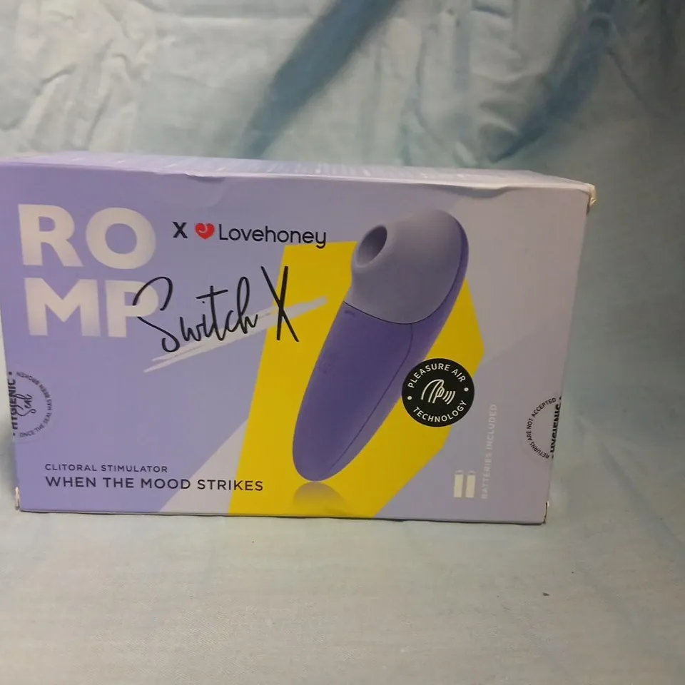 ROMP SWITCH X CLITORAL STIMULATOR BY LOVEHONEY – BOXED