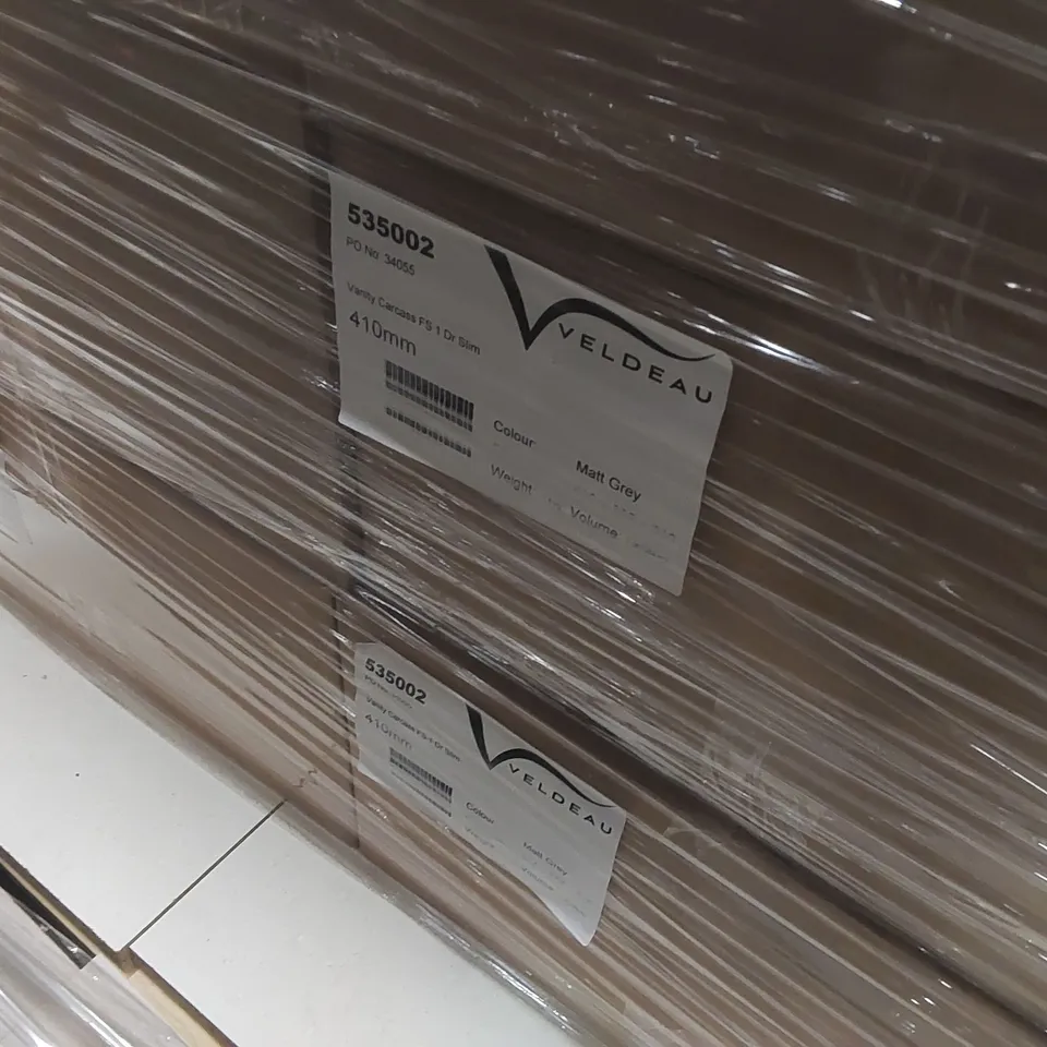 PALLET CONTAINING A LARGE QUANTITY OF ASSORTED BATHROOM FURNITURE PARTS INCLUDING: VELDEAU VANITY CARCASSES ECT