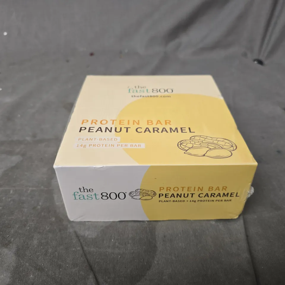 BOXED AND SEALED THE FAST800 PEANUT CARAME PROTEIN BARS (12X45G)