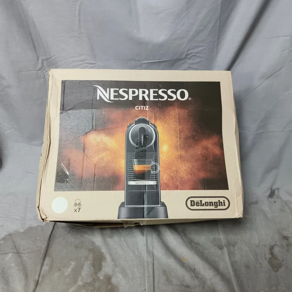 NESPRESSO CITIZ BY DE'LONGHI COFFEE MACHINE – BOXED