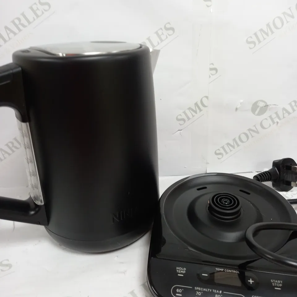 NINJA PERFECT TEMPERATURE KETTLE KT200UK