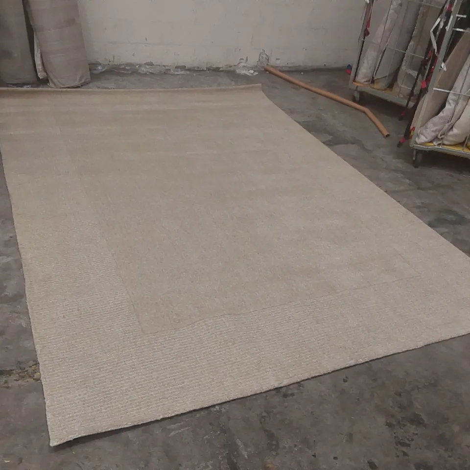 QUALITY DESIGNER AREA RUG - APPROXIMATELY 340 x 240cm
